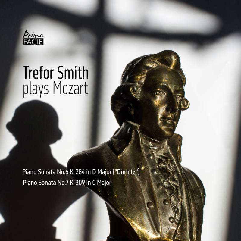 CD cover with bust of Mozart and words 'Trefor Smith plays Mozart'